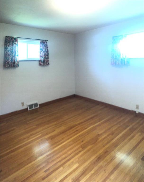 2111 East Mile Road Springfield, OH 45503 - Photo 6 of 23