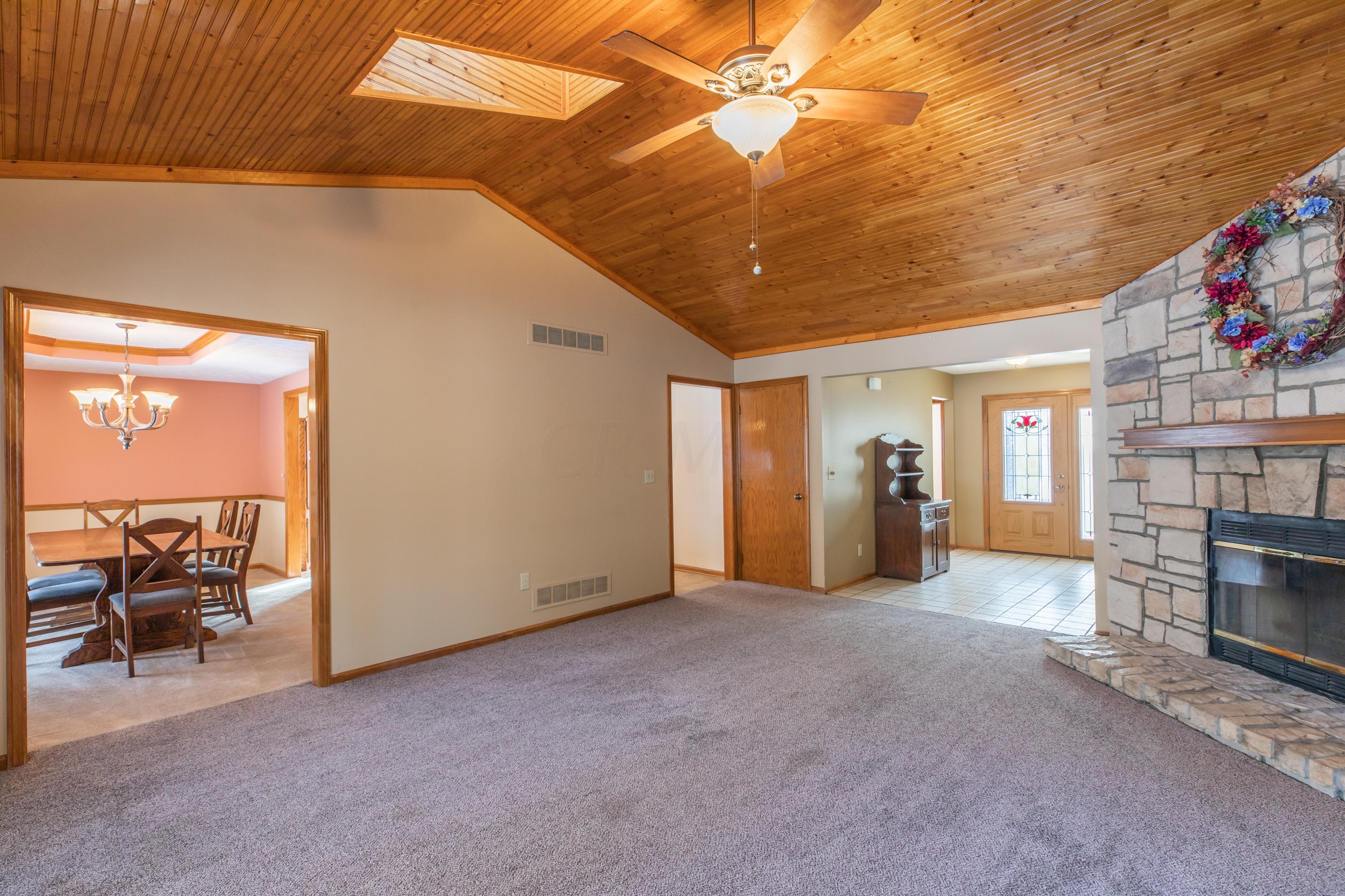 310 Citation Road Southwest Pataskala, OH 43062 - Photo 11 of 30 Gallery Image 11