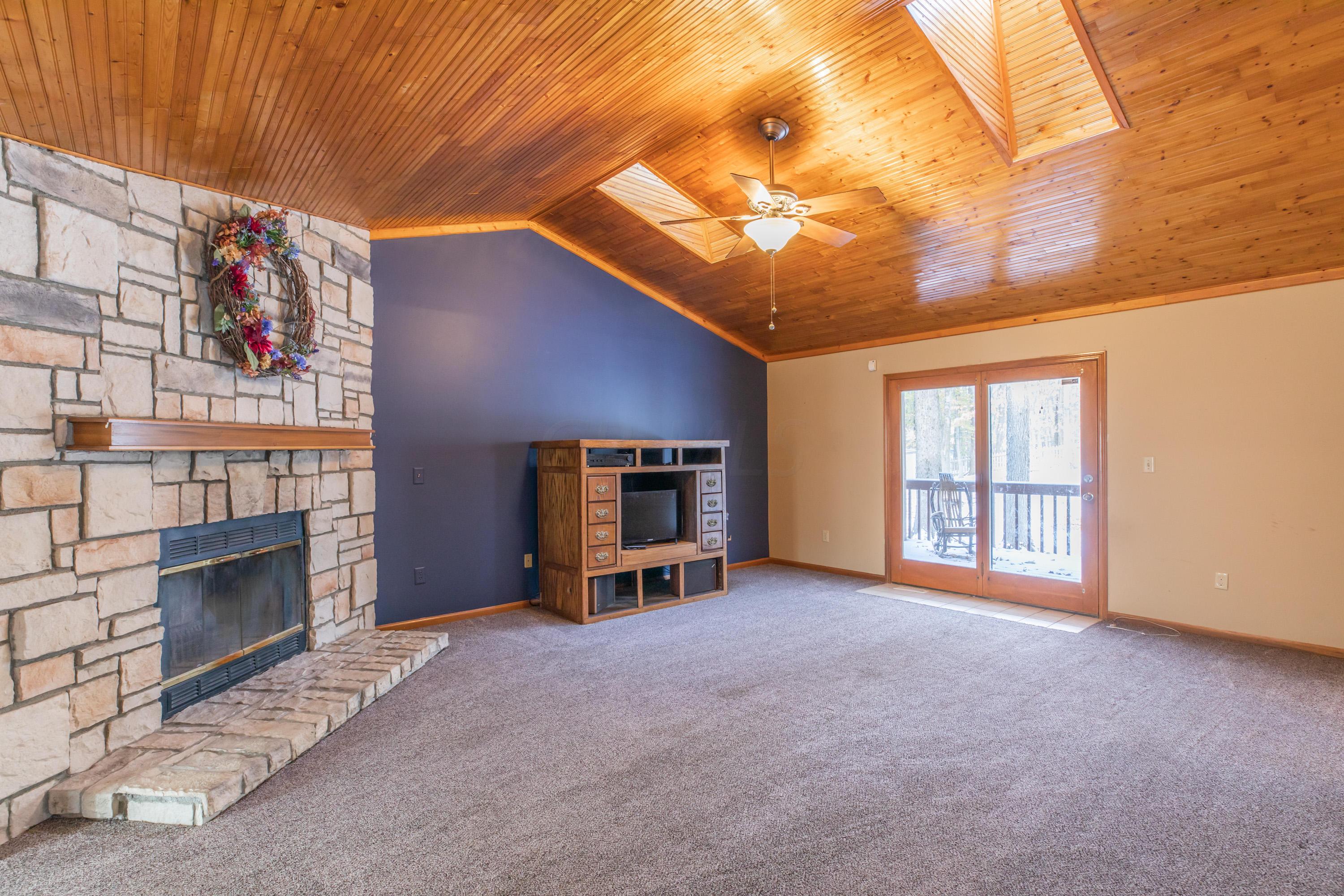 310 Citation Road Southwest Pataskala, OH 43062 - Photo 9 of 30 Gallery Image 9