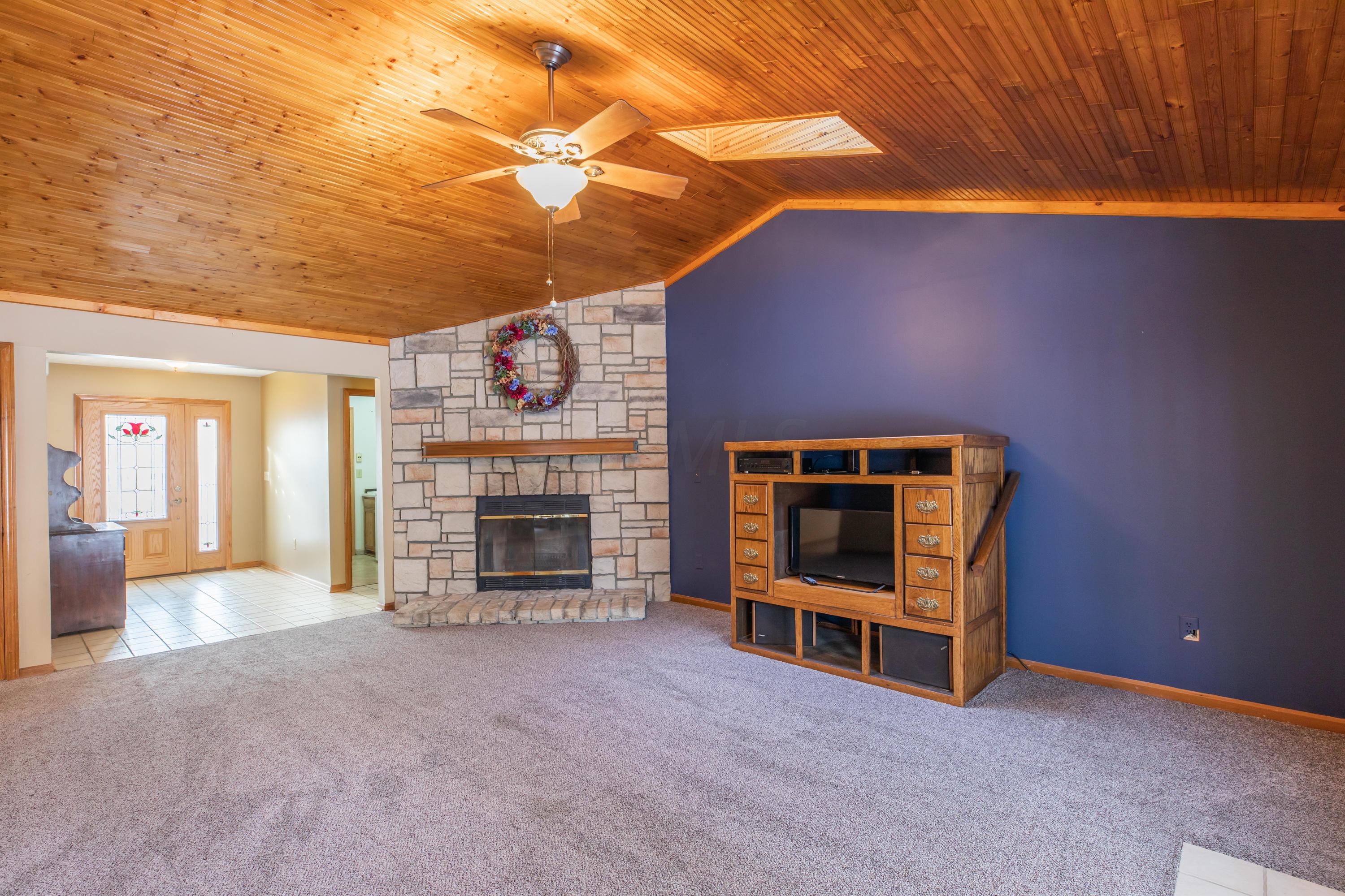 310 Citation Road Southwest Pataskala, OH 43062 - Photo 10 of 30 Gallery Image 10