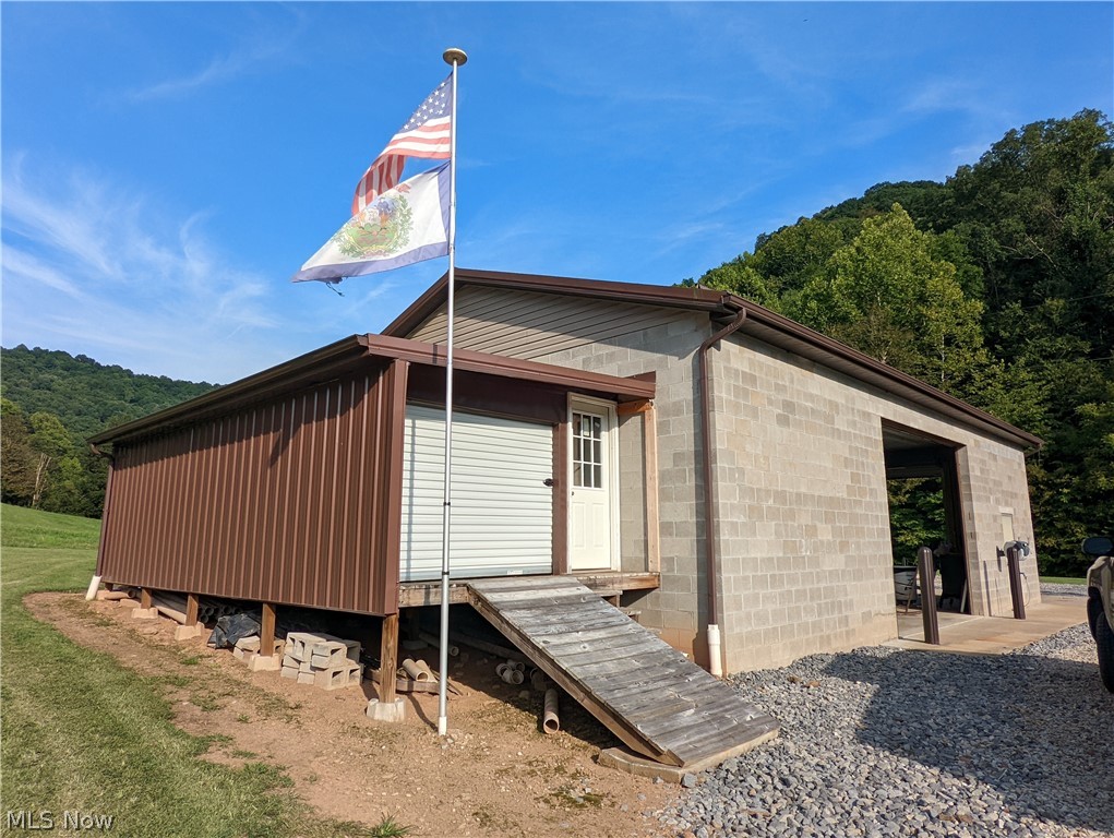 57 Hicks Road Chloe, WV 25235 - Photo 13 of 30