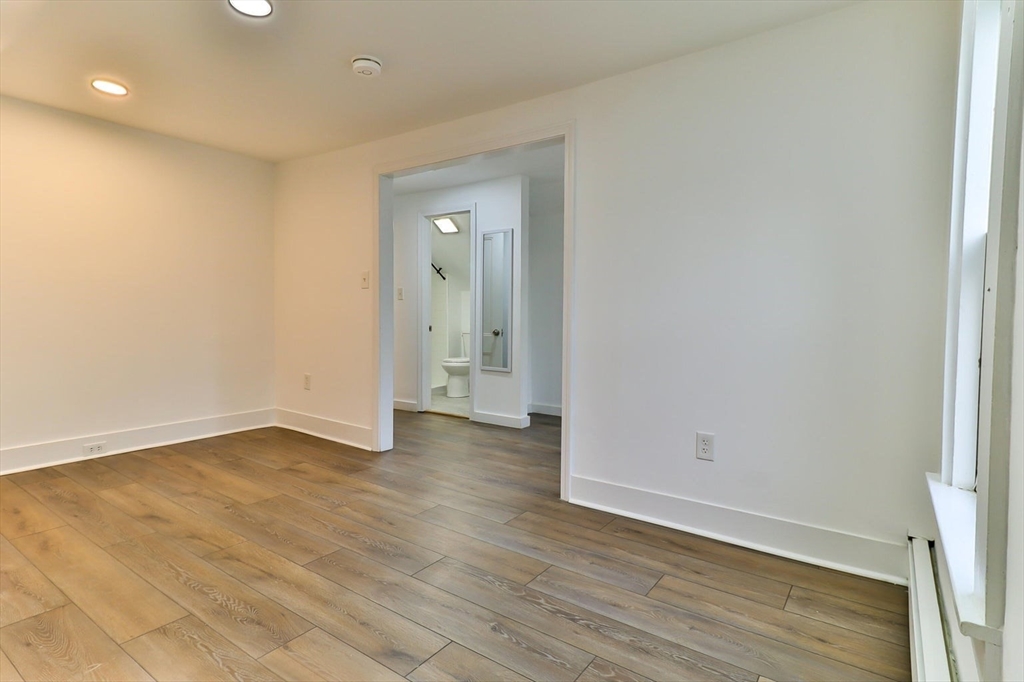 194 Main Street Dennis, MA 02638 - Photo 14 of 20