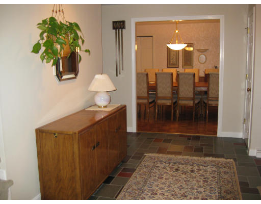 42 Bishop Road Sharon, MA 02067 - Photo 8 of 26