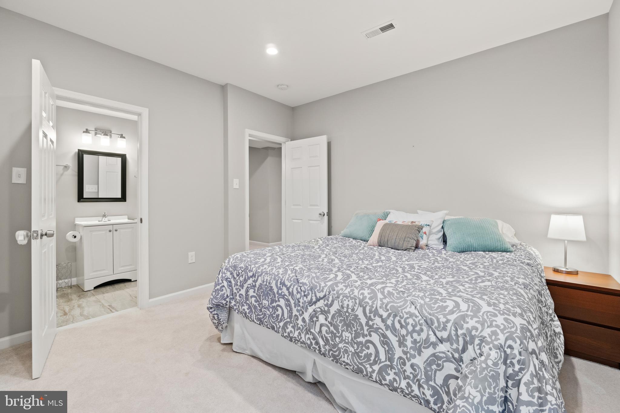 22360 Aging Oak Drive Leesburg, VA 20175 - Photo 42 of 51