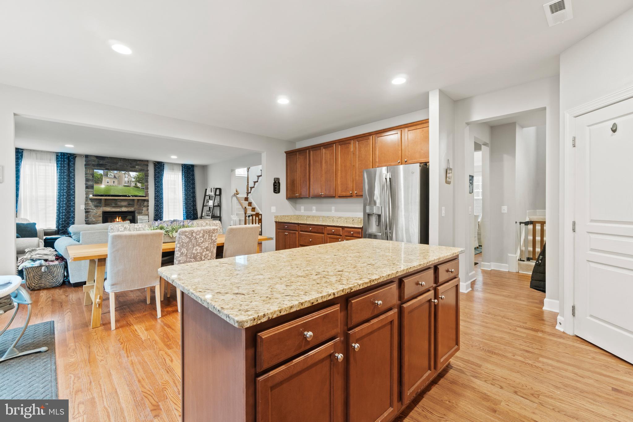 22360 Aging Oak Drive Leesburg, VA 20175 - Photo 10 of 51