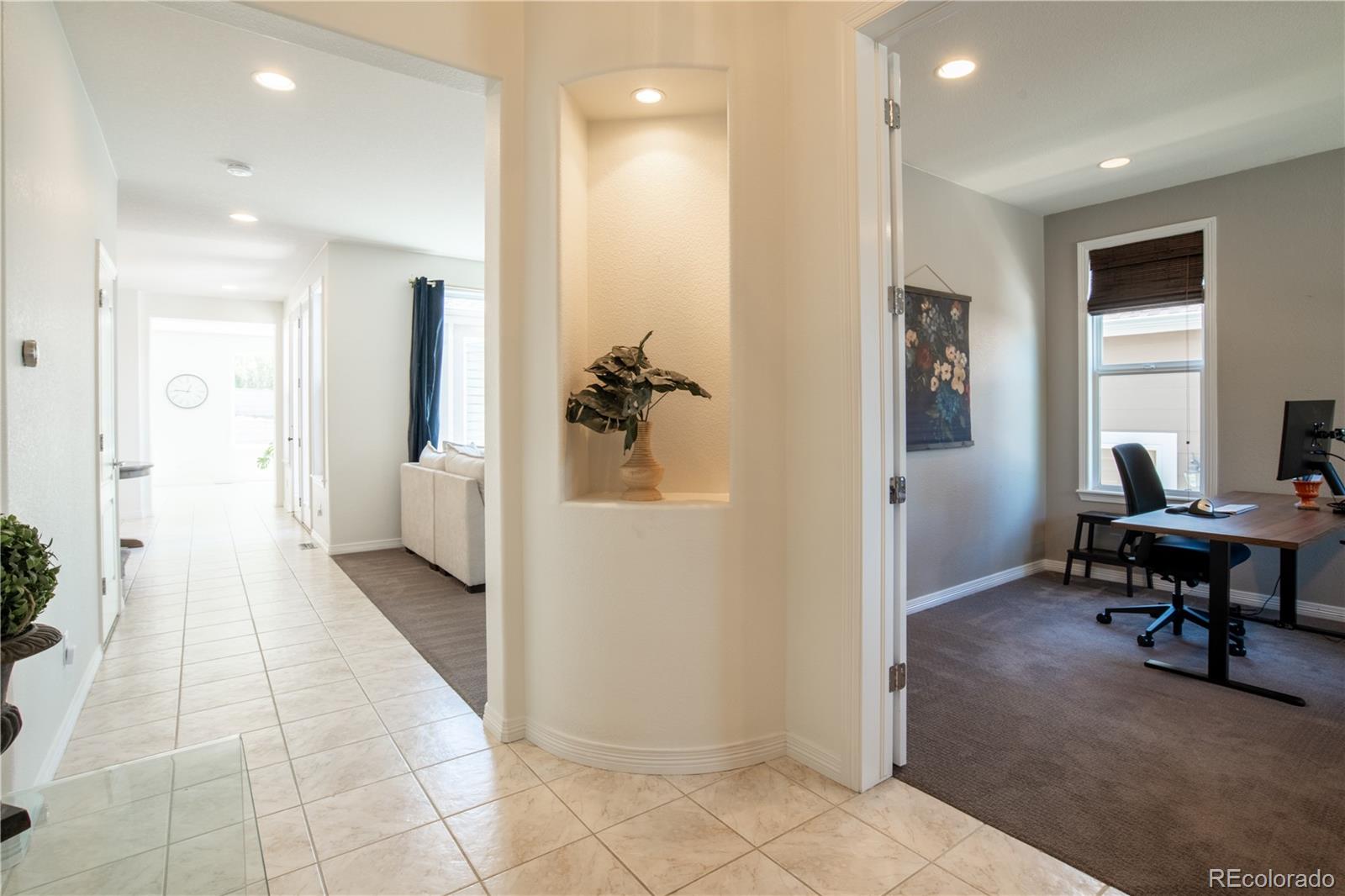 2550 Shadecrest Place Highlands Ranch, CO 80126 - Photo 5 of 50