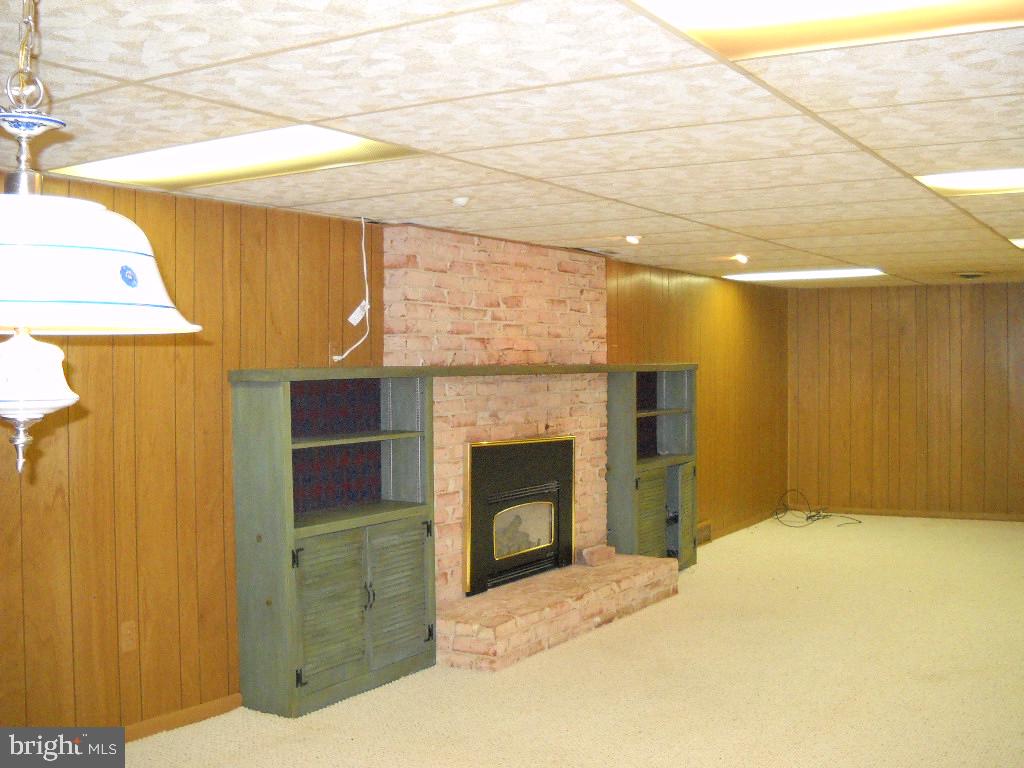 400 East Evergreen Road Lebanon, PA 17042 - Photo 13 of 25 Partially finished lower level