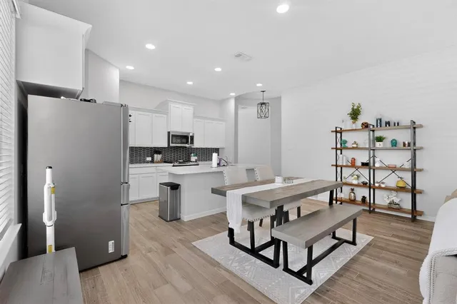 $2,300 | 2319 Kirkstall Way, Forney, TX 75126