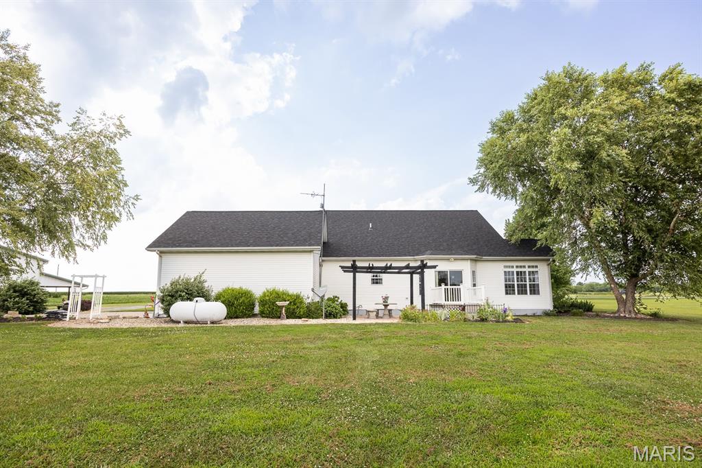 14218 Schuster Road Pocahontas, IL 62275 - Photo 30 of 45