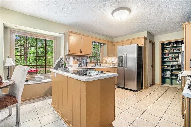 $323,777 | 5317 Highway 81, Loganville, GA 30052