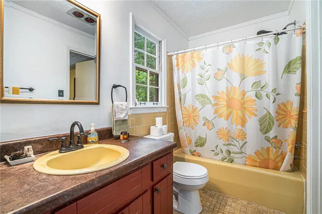 $323,777 | 5317 Highway 81, Loganville, GA 30052