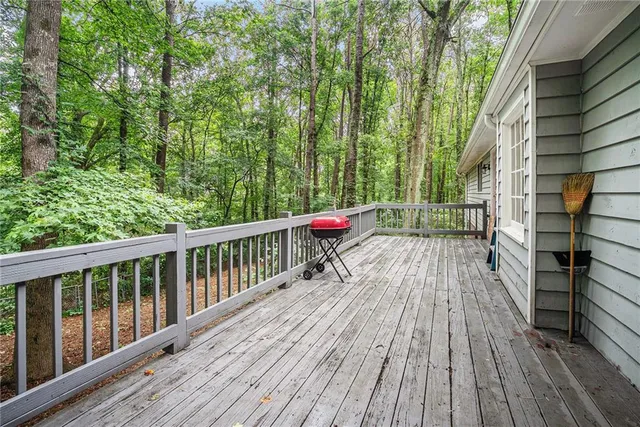 $323,777 | 5317 Highway 81, Loganville, GA 30052