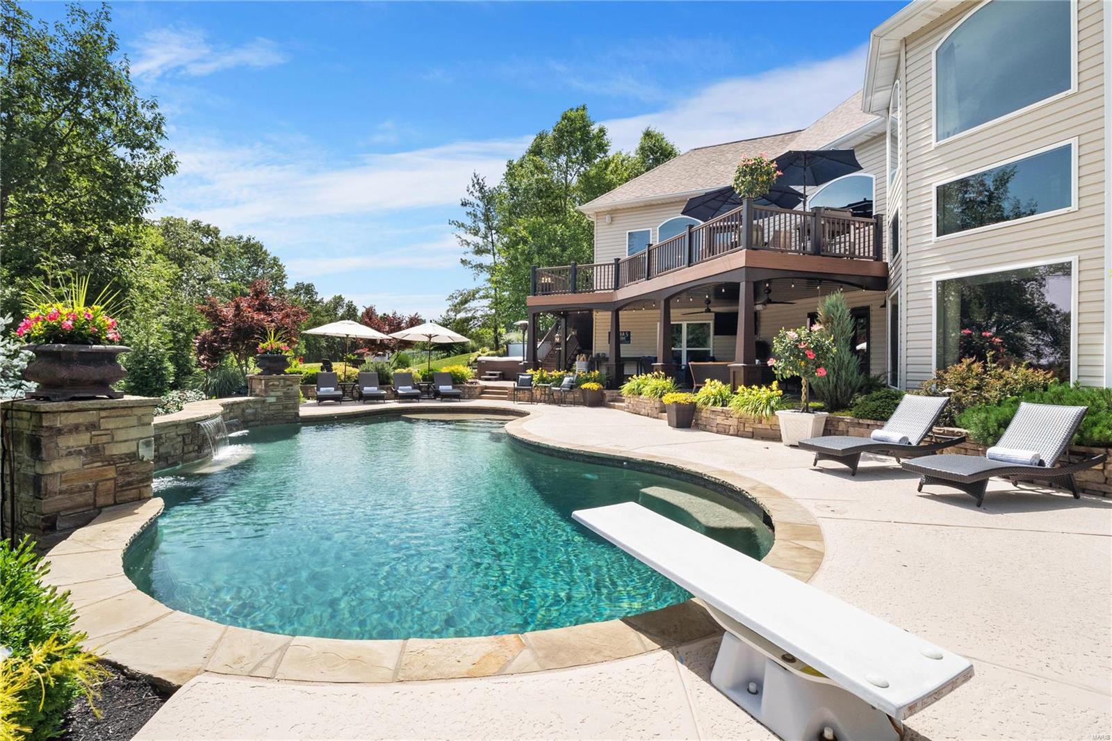 4641 Crosshaven Court Weldon Spring, MO 63304 - Photo 3 of 57