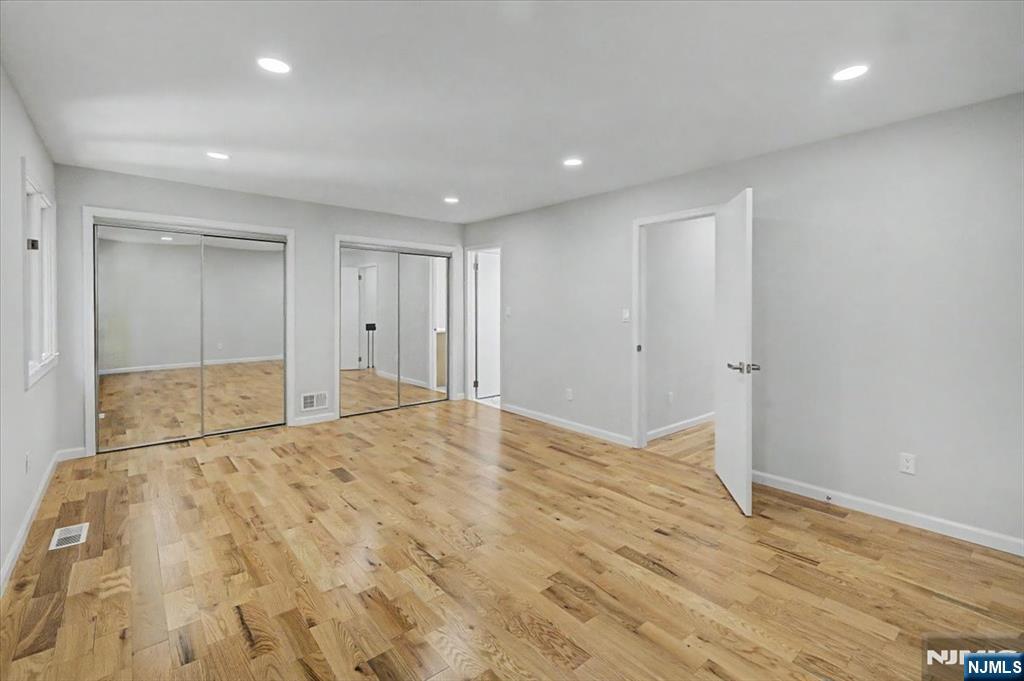 599 Apache Court Mahwah, NJ 07430 - Photo 12 of 25