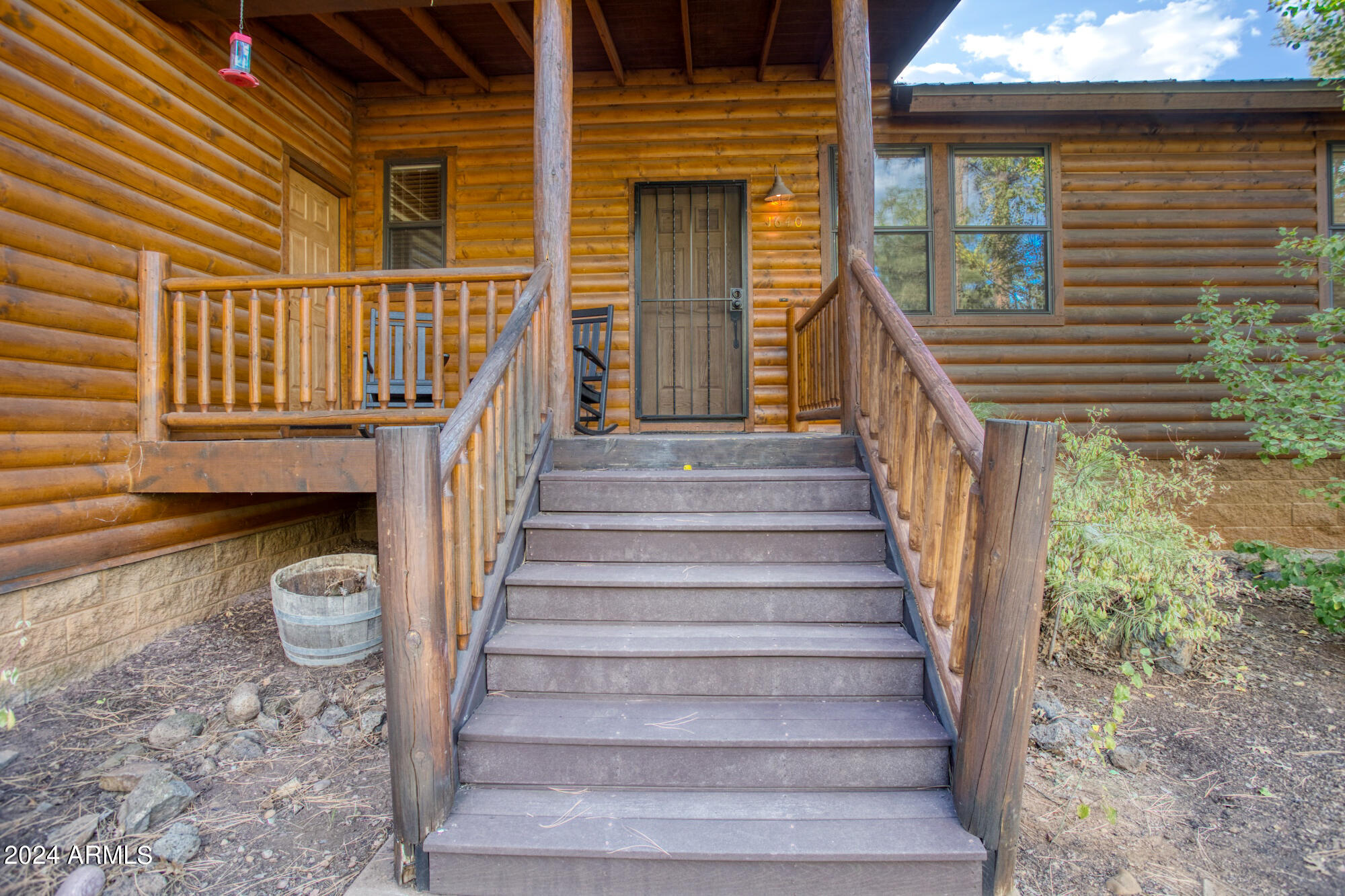 1640 South Spruce Lane Show Low, AZ 85901 - Photo 3 of 27 paxmanphotography-2279