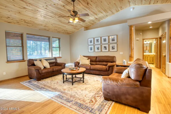 $570,000 | 1640 South Spruce Lane, Show Low, AZ 85901