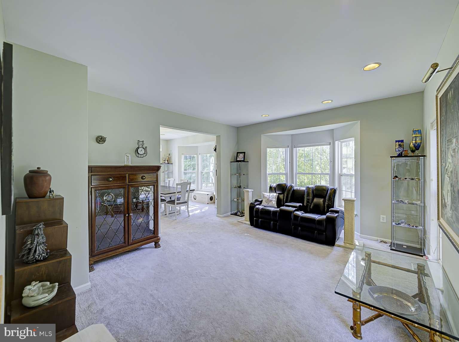 9 Donovan Road Pennington, NJ 08534 - Photo 11 of 24 Gallery Image 11
