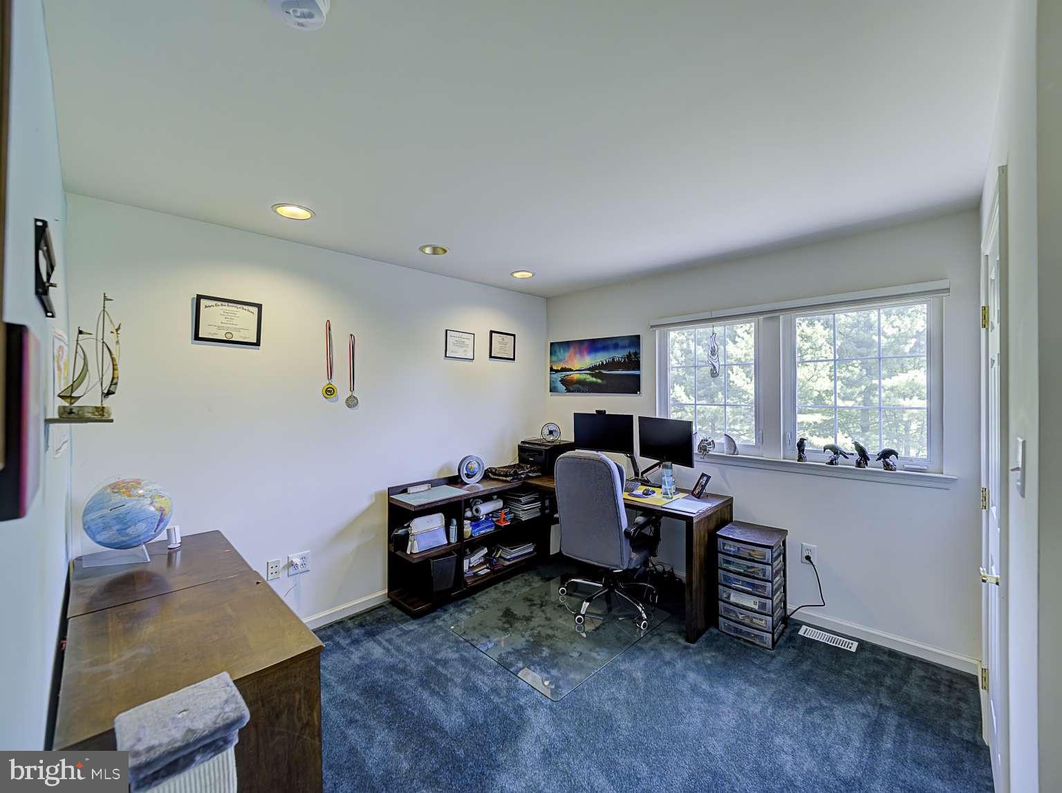 9 Donovan Road Pennington, NJ 08534 - Photo 17 of 24 Gallery Image 17