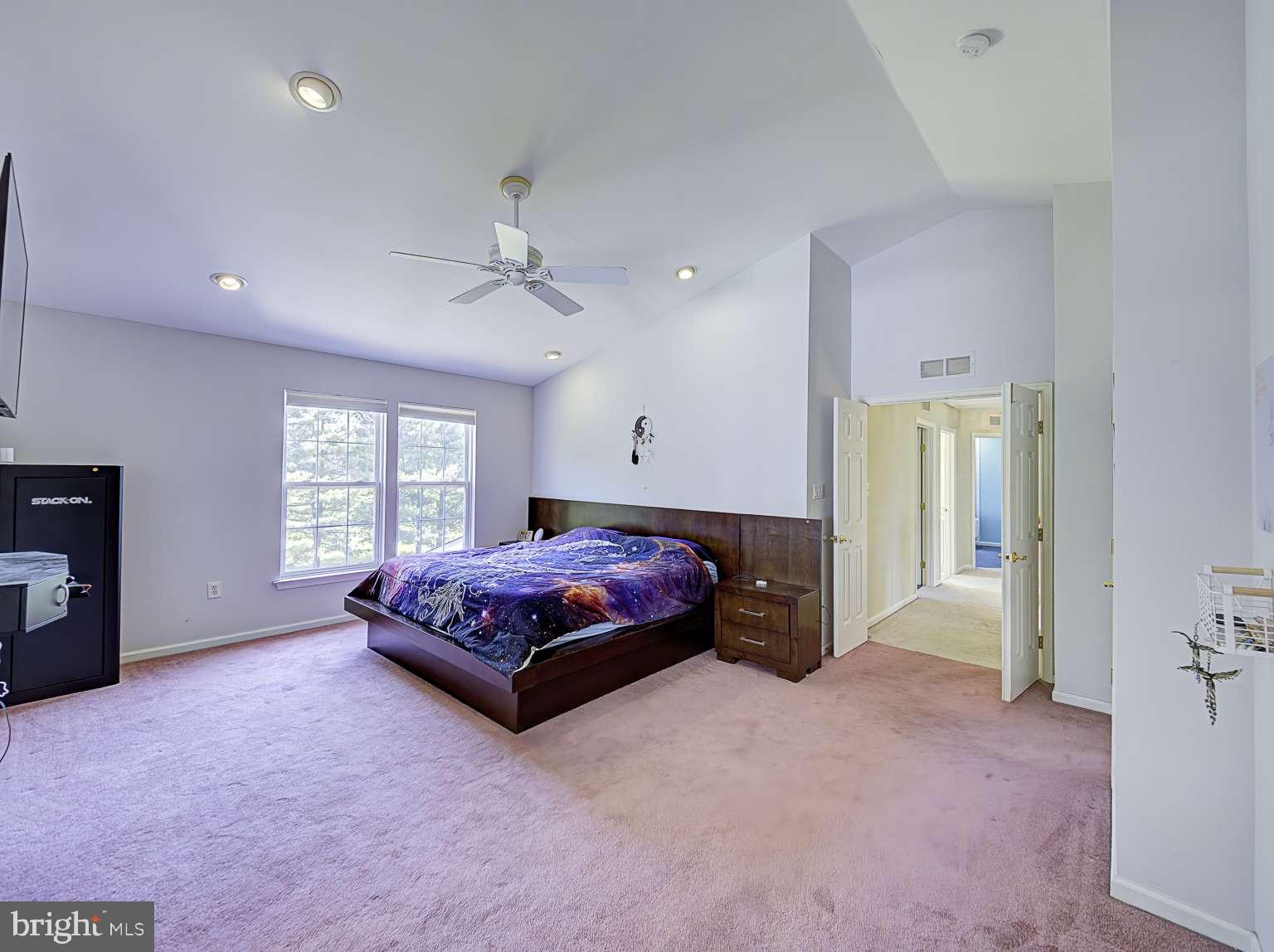 9 Donovan Road Pennington, NJ 08534 - Photo 19 of 24 Gallery Image 19