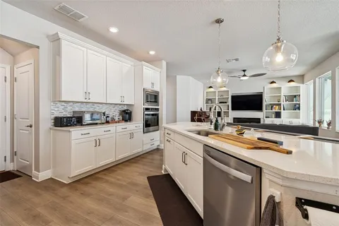 $1,075,000 | 2407 West Carmen Street, Tampa, FL 33609