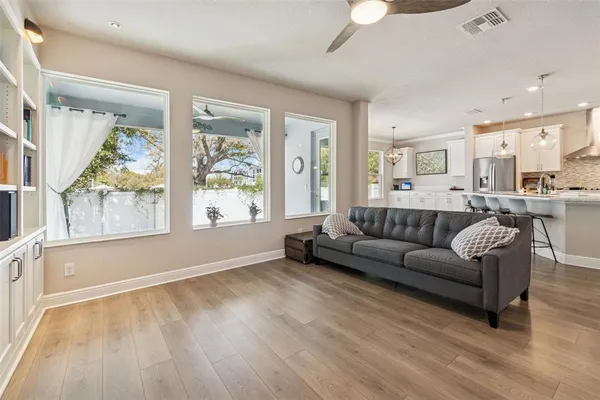 $1,045,000 | 2407 West Carmen Street, Tampa, FL 33609
