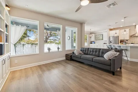 $1,075,000 | 2407 West Carmen Street, Tampa, FL 33609