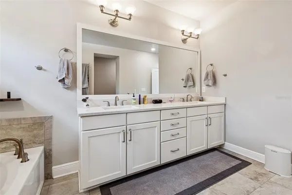$1,045,000 | 2407 West Carmen Street, Tampa, FL 33609
