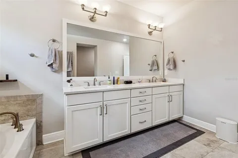 $1,075,000 | 2407 West Carmen Street, Tampa, FL 33609