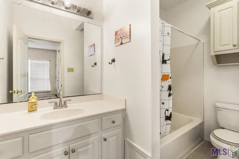 $138,000 | 5141 Nicholson Drive, Unit B49, Baton Rouge, LA 70820