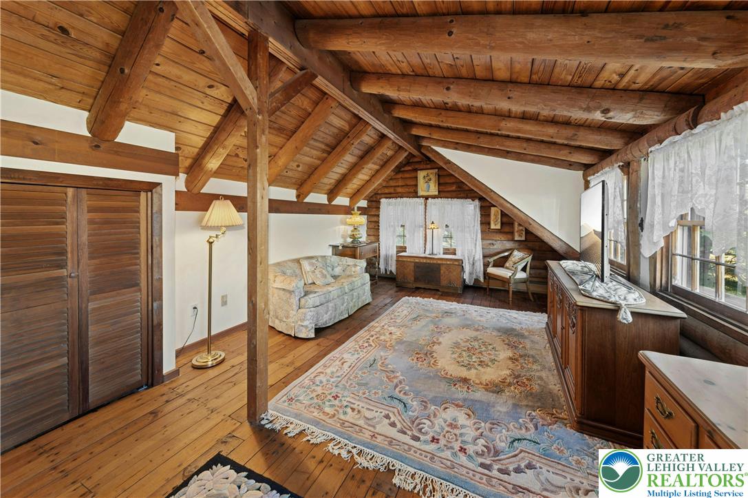 3980 Lehnenberg Road Riegelsville, PA 18077 - Photo 23 of 41 a view of an empty room