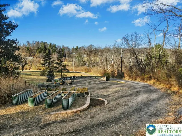 $995,000 | 3980 Lehnenberg Road, Riegelsville, PA 18077