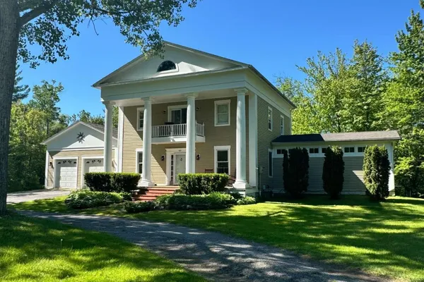 $915,000 | 60 Lyman Drive, Williston, VT 05495