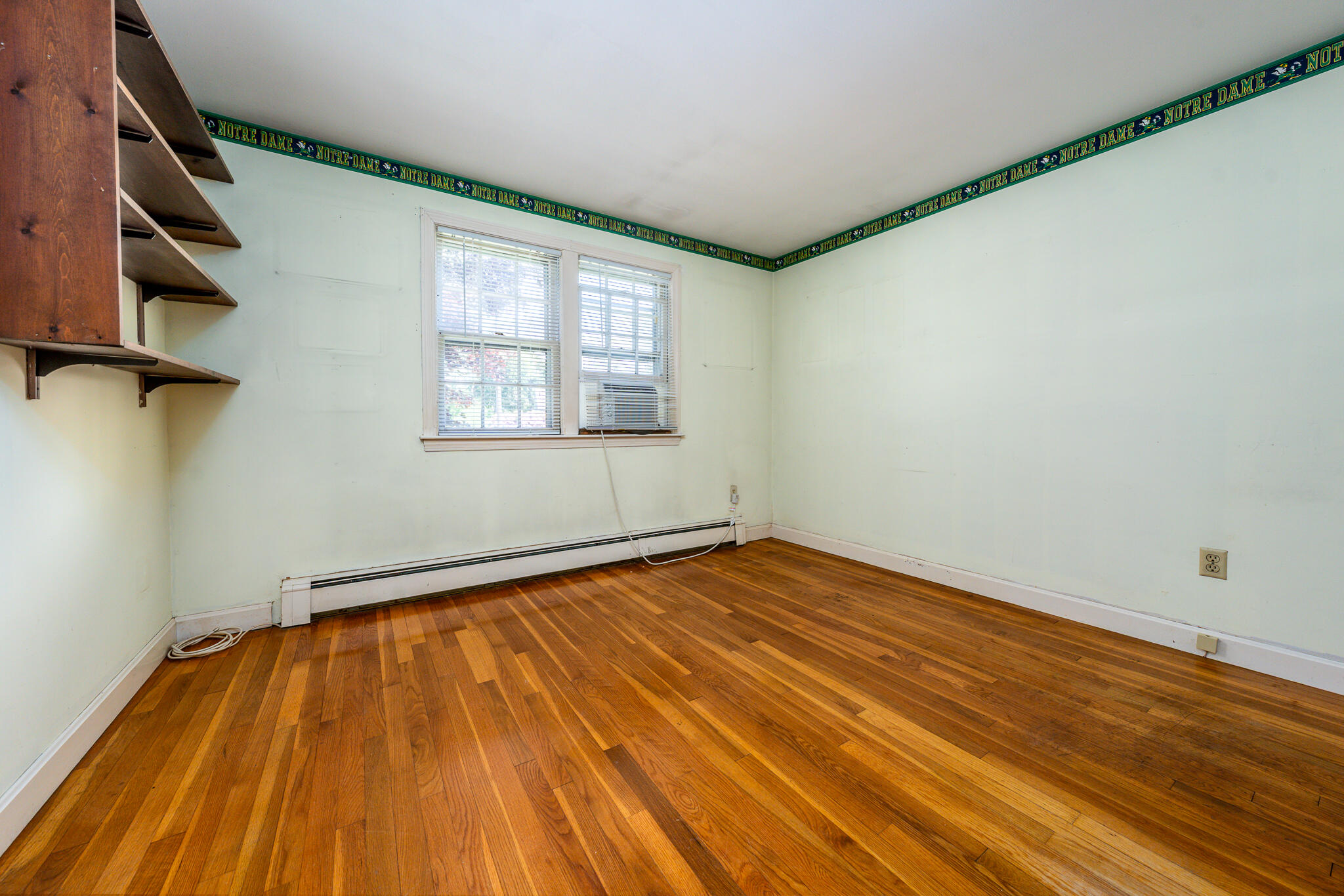 41 Brezner Lane Centerville, MA 02632 - Photo 20 of 35 3rdbedroom1