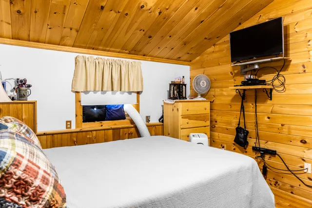 $549,900 | 52 Appalachian Trail, Bucksport, ME 04416