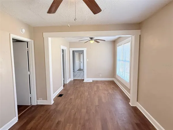 $1,650 | 2609 4th Street South, St. Petersburg, FL 33705