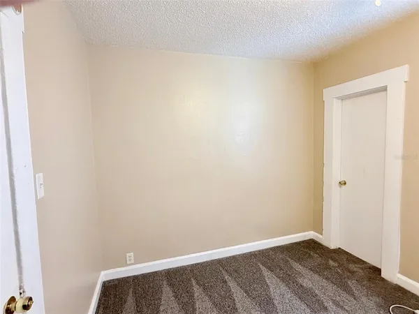 $1,650 | 2609 4th Street South, St. Petersburg, FL 33705