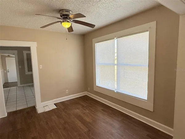 $1,650 | 2609 4th Street South, St. Petersburg, FL 33705