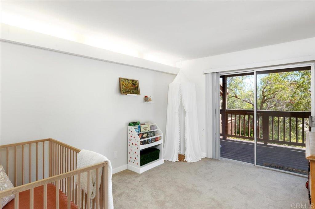 365 Windyridge Glen Escondido, CA 92026 - Photo 16 of 24 a view of an empty room and window