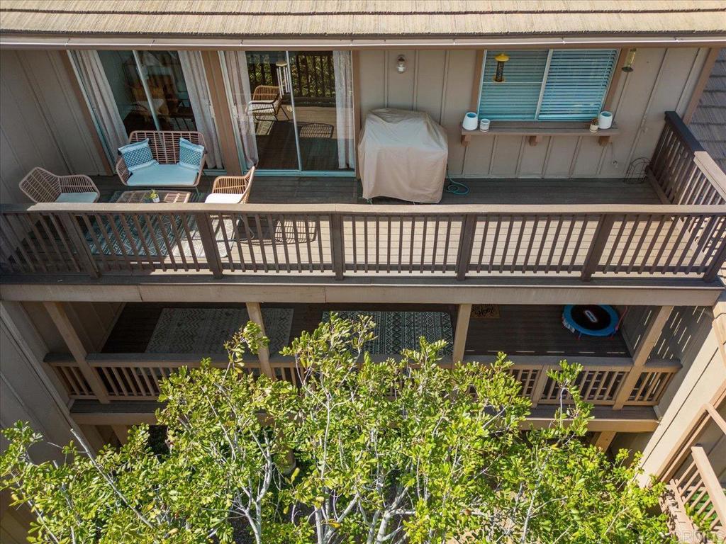 365 Windyridge Glen Escondido, CA 92026 - Photo 23 of 24 a balcony with furniture and a window