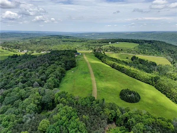 $990,000 | 172 Hill Road, Danby, NY 14883