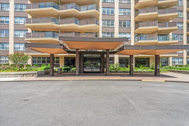 $445,000 | 17-85 215th Street, Unit 12S | Bay Terrace