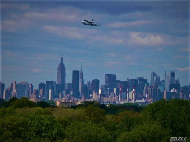 17-85 215th Street, Unit 12S Queens, NY 11360 - Photo 5 of 37 View of city skyline
