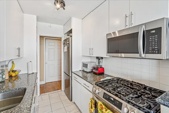 $445,000 | 17-85 215th Street, Unit 12S | Bay Terrace