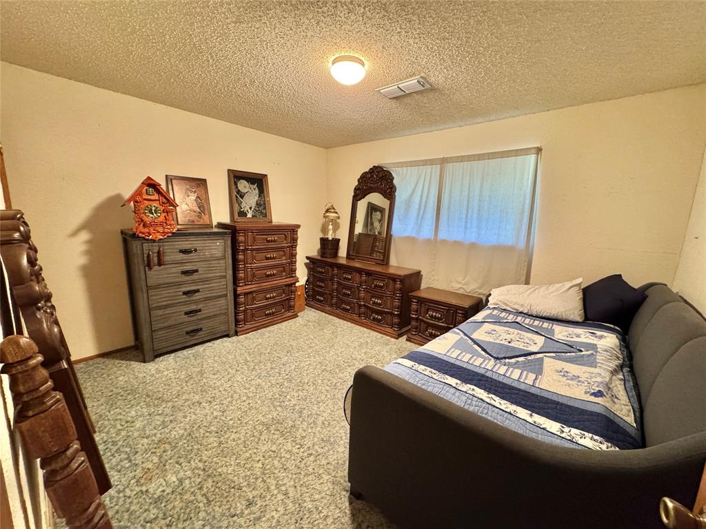 450 Woodbine Estates Road Gainesville, TX 76240 - Photo 12 of 36