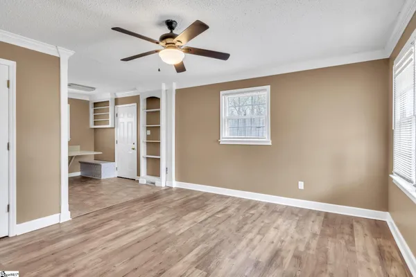 $189,800 | 201 Knighton Drive, Wellford, SC 29385