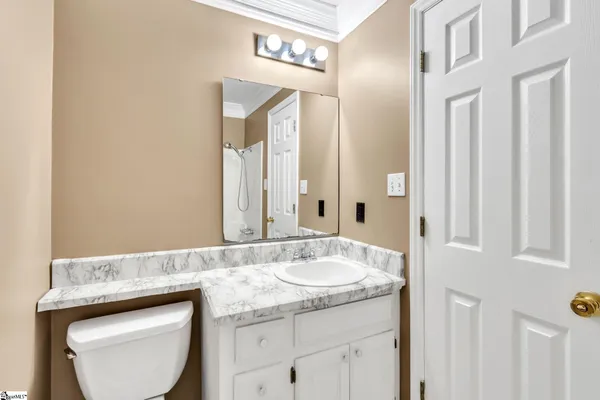 $189,800 | 201 Knighton Drive, Wellford, SC 29385