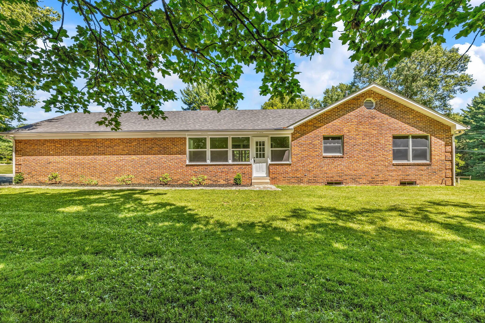 1270 Carriage Road Powell, OH 43065 - Photo 57 of 69 11-web-or-mls-1270CarriageRoad_Hommati10