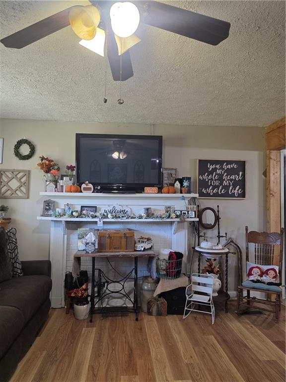 176 Runyon Loop Cedartown, GA 30125 - Photo 5 of 20 a view of a room with wooden floor and furniture