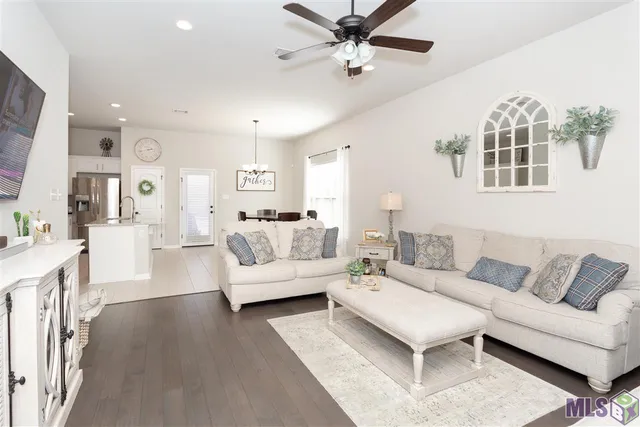 $2,100 | 38337 Brown Road, Prairieville, LA 70769