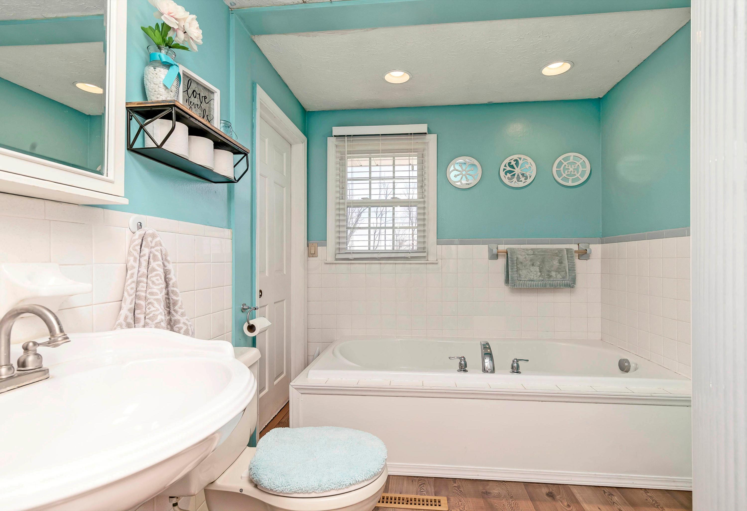 424 Clearview Road Mansfield, OH 44907 - Photo 28 of 37 Gallery Image 28